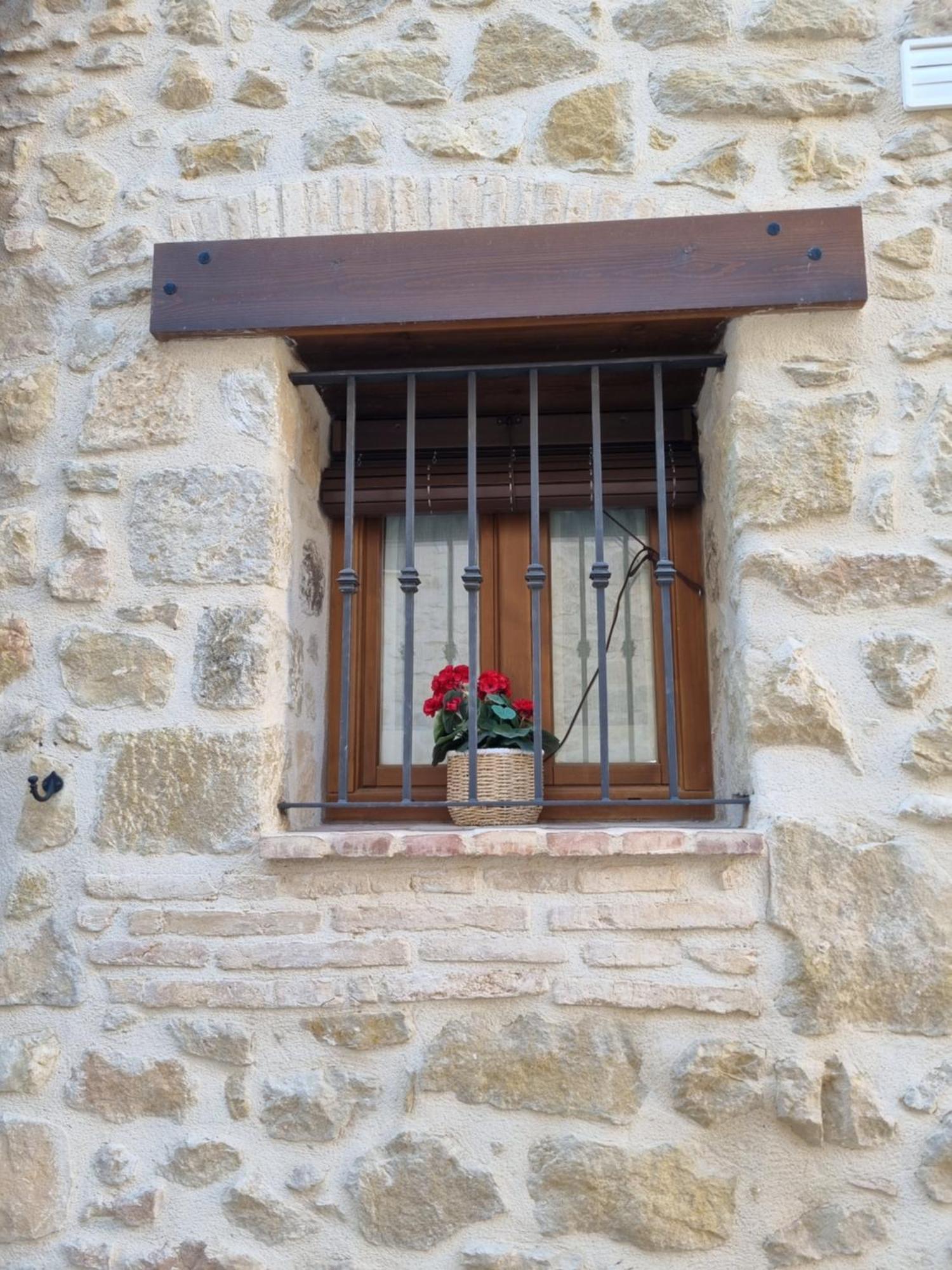 Apartamento Casa La Tia Arnes Exterior foto